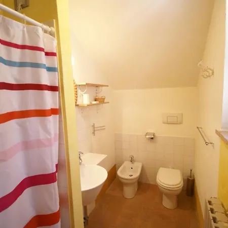 Cozy Holiday In Fabro Umbria With Its Own Covered Patio Allerona